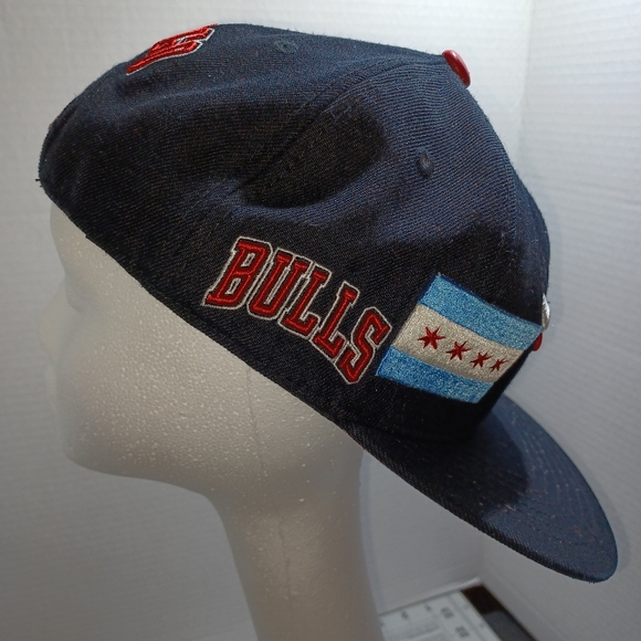 NBA Chicago Bulls 6x Champion Patches Luxury Pro Standard Adjustable Snapback - Picture 6 of 6